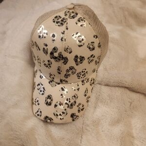 Leopard Print Cream Baseball Ponytail Cap Euc